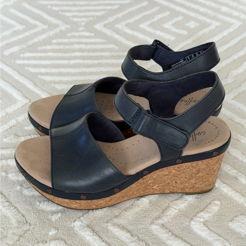 Clarks Annadel Clover Black Wedge Sandals | Size 5.5 | Comfortable Cork Heels